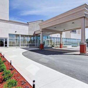 Best Western Plus Bowmanville